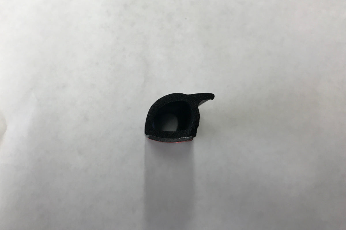 Rear framed door bottom flap seal